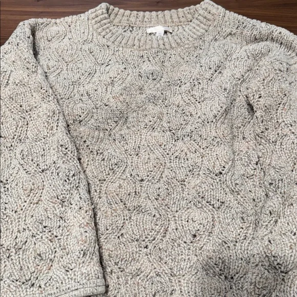Lauren Conrad sweater - Picture 2 of 4